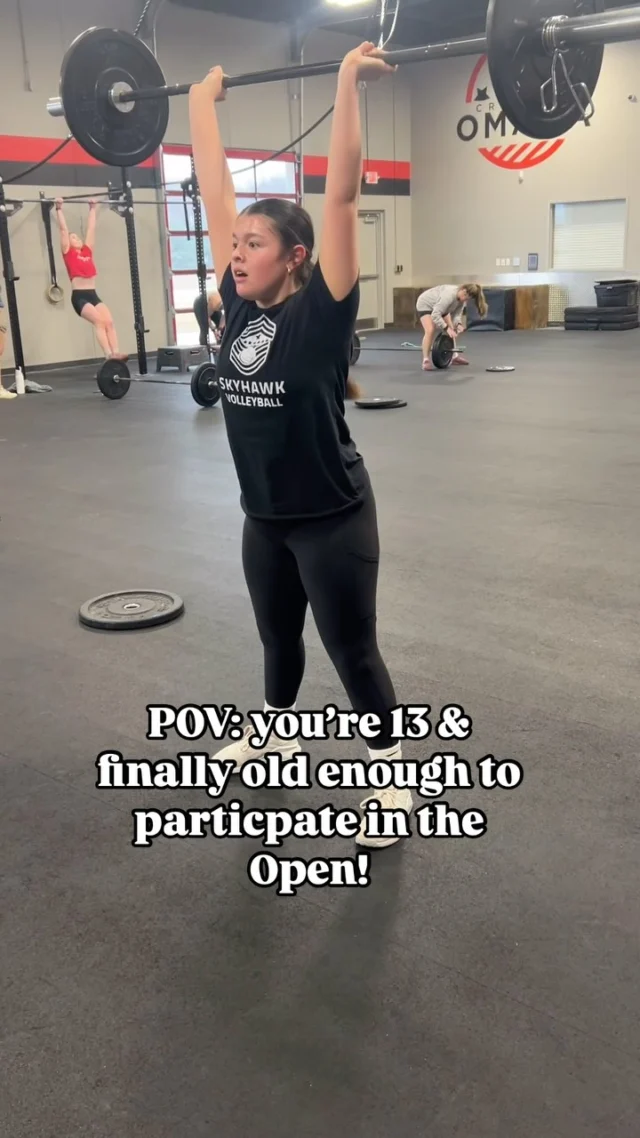 So proud of this girl! So much grit! 
#crossfit #girlswholift #crossfitopen #crossfitgames #betterthanyesterday #fitness